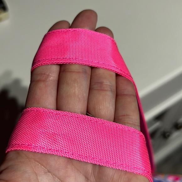 Lilly Pulitzer Packable Beach Mat Rainforest Retreat - Picture 14 of 16